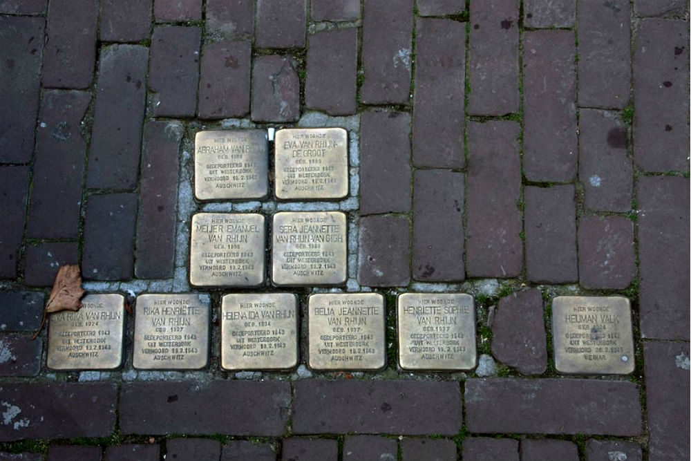 Belia Jeannette van Rhijn